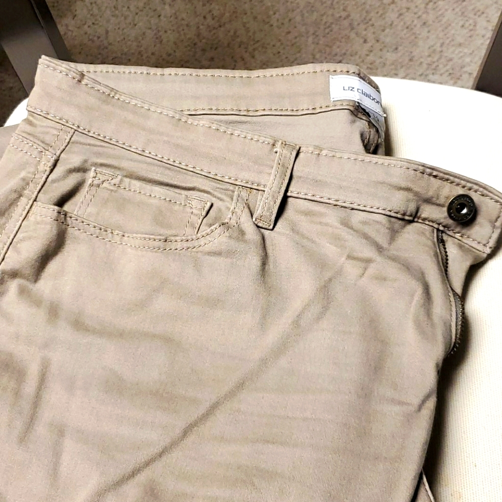 Liz Claiborne beige jeans